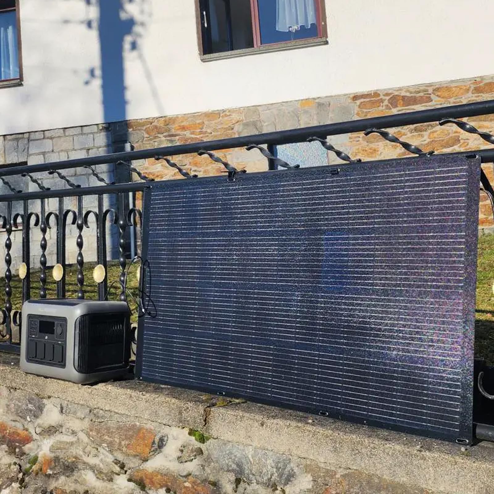 ALLPOWERS R1500 Portable Power Station with 200W Solar Panel, 1152Wh LiFePO4 Battery with 1800W AC Output Solar Generator, 43dB Quiet Operation Mobile Emergency Power Supply for Garden Travel Camping Motorhome 
