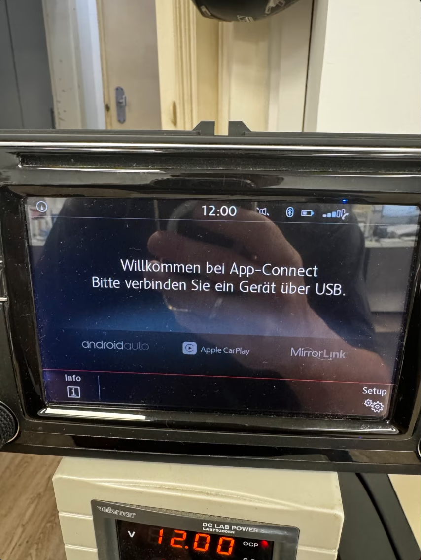 VW Discover Media Navi Radio car radio MIB STD2 T6, Caddy etc. refurbished