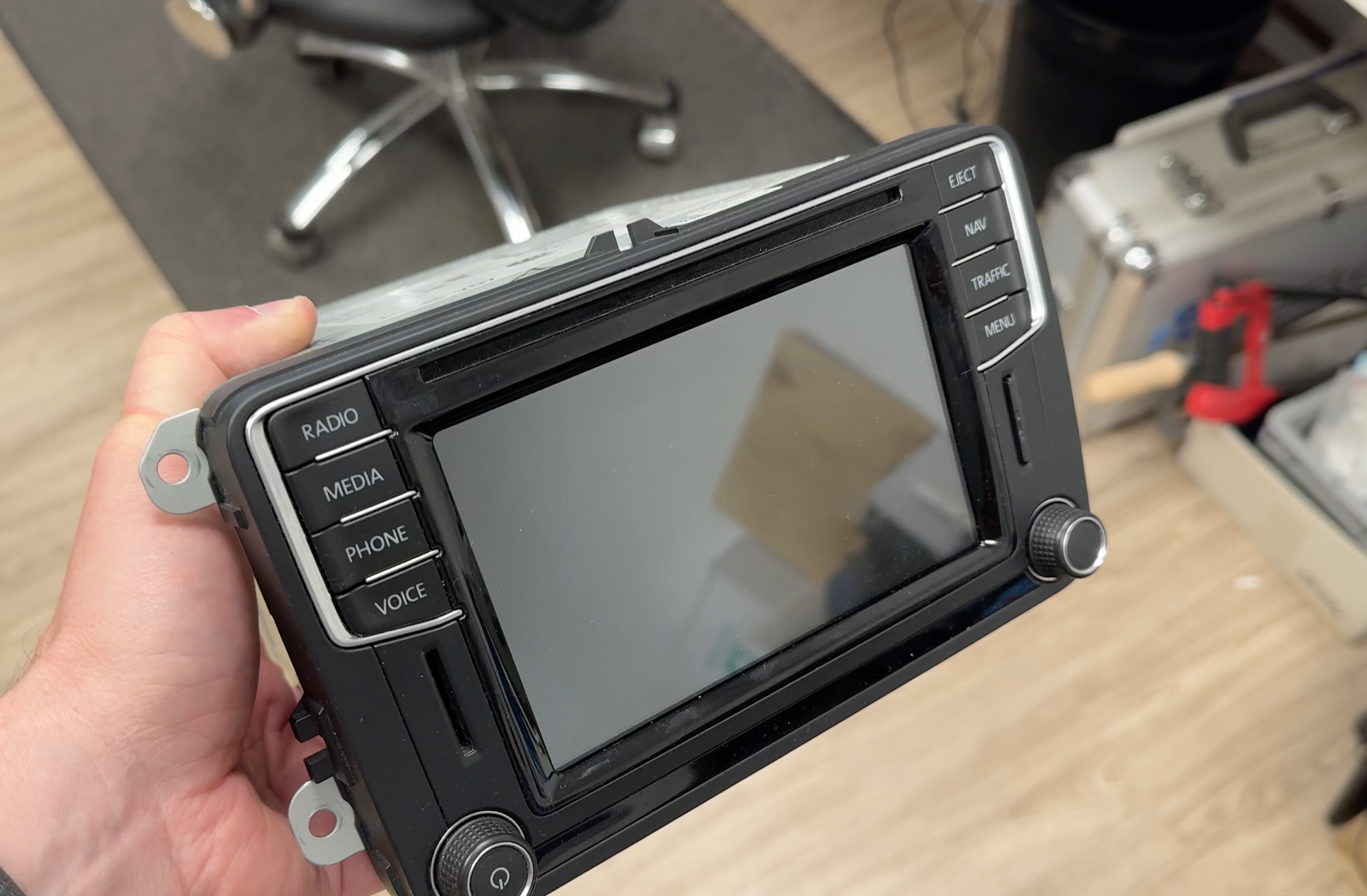 Repair service for VW / Skoda Discover Media MIB2 PQ &amp; Composition Media PQ Ghost Touch NAVI