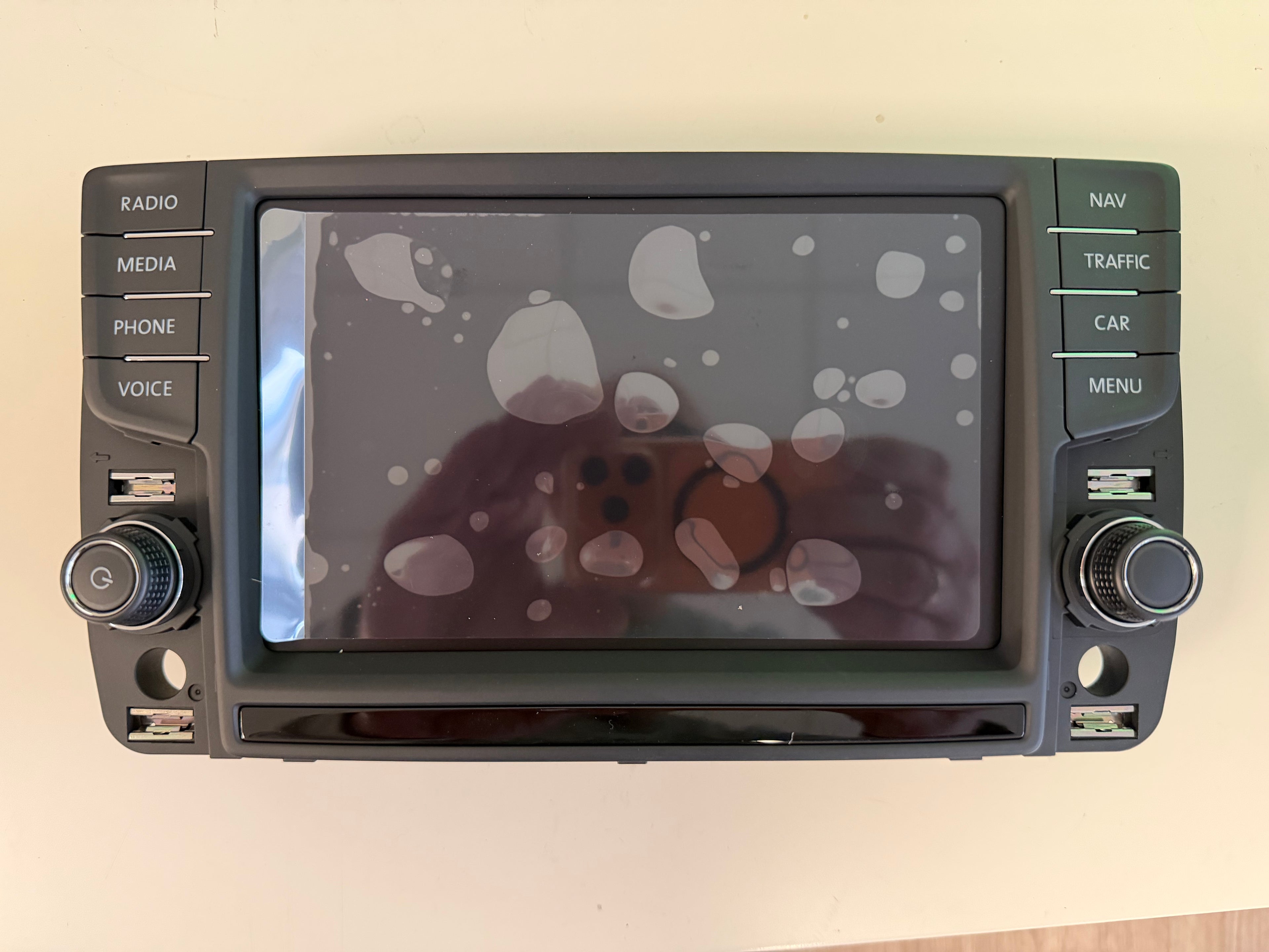 Reparatur-Service für VW Discover Pro – Bedieneinheit / Touch-Einheit